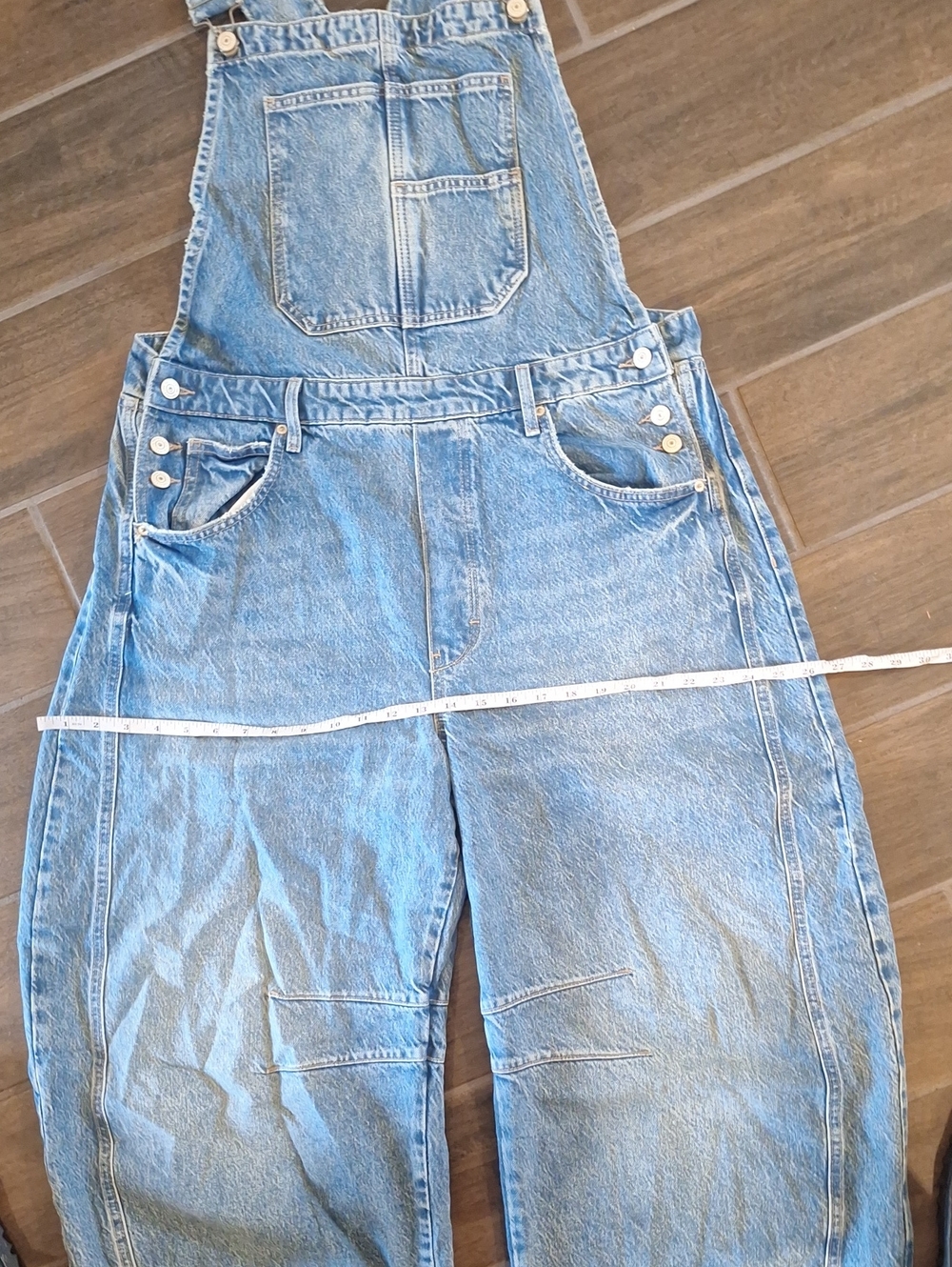 Free People Good Luck Barrel Leg Overalls Blue Cotton Denim XL Farm - Picture 8 of 13